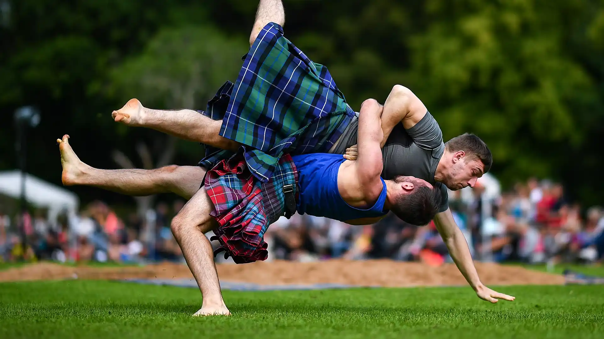 Apartnest - Local Festivals in and Around Auchterarder - Featured